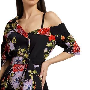 Cinq à Sept Katie Floral‎ Wrap Jacket/ Top Size 2 Off Shoulder Belted